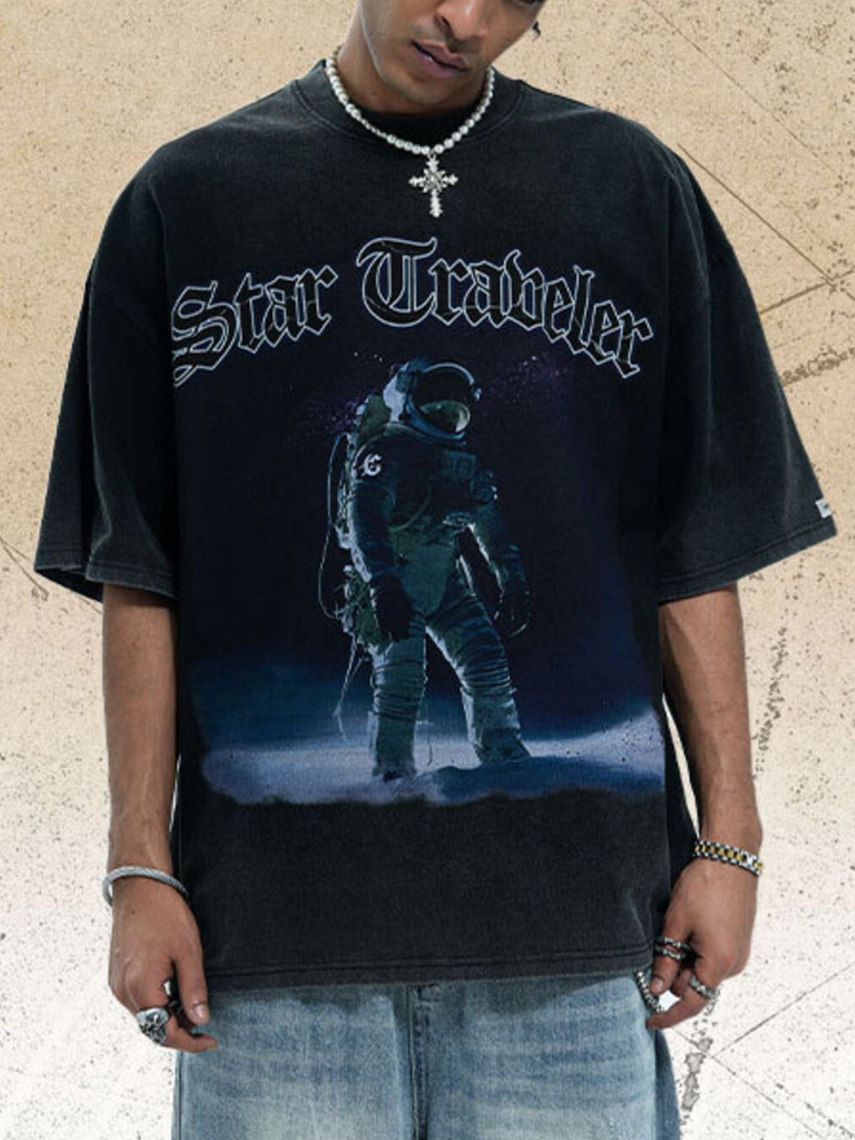 Men's Star Traveler Graphic Oversized T-Shirt